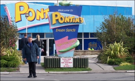 £10 For 3 Or 4 Nights @ Pontins £10 For 3 Or 4 Nights @ Pontins