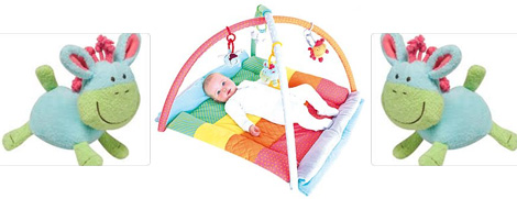 Blossom Farm Snug Arch And Quilt &pound;19.50 @ Debenhams