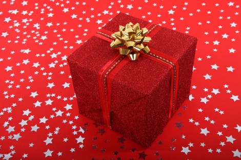 Make Your Own Christmas Wrapping Paper