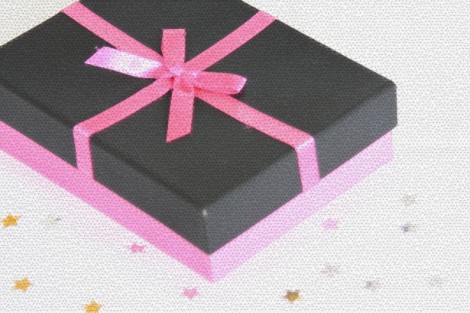 Make Your Own Christmas Wrapping Paper