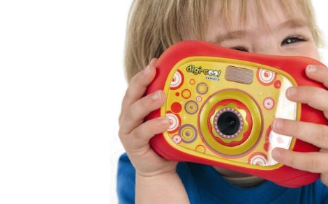Digicool Camera £22.50 @ ELC Digicool Camera £22.50 @ ELC