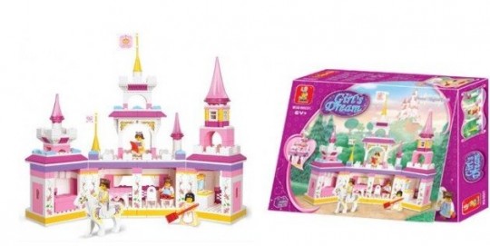 Pink Lego Princess Magical Castle &pound;15 @ Amazon