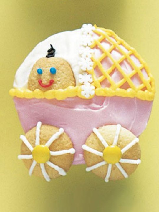Cute And Clever Cake Icing Ideas