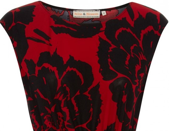 Dorothy Perkins Promotional Code: 15% Off And &pound;1 Delivery, Plus 10% Off Sale Items