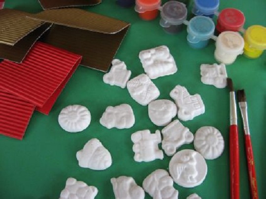 Make Your Own Christmas Paper