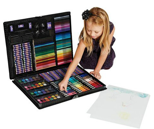 Chad Valley Super Art Set (250 Pieces) &pound;9.99 @ Argos