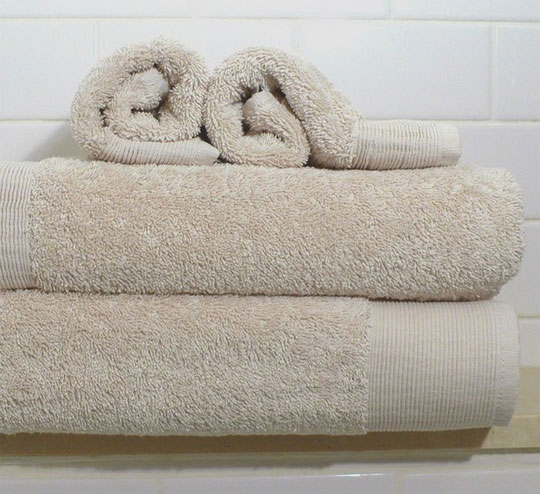Free Competitions: A Le Crueset Cookware Set, A Windows 8 Laptop, &pound;400 Of M&amp;S Vouchers Plus A Bundle Of Towels