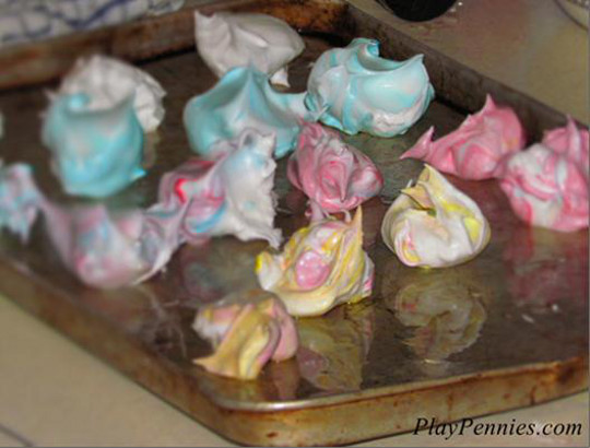 Workshop Wednesday: Mother's Day Meringues Workshop Wednesday: Mother's Day Meringues