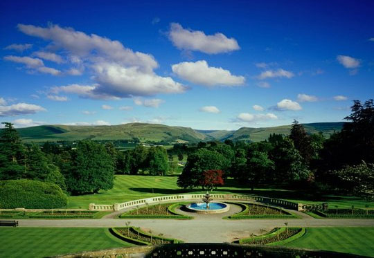 Free Competitions: Win CASH, A Three-Night Stay In Gleneagles, &pound;250 Of H&amp;M Vouchers