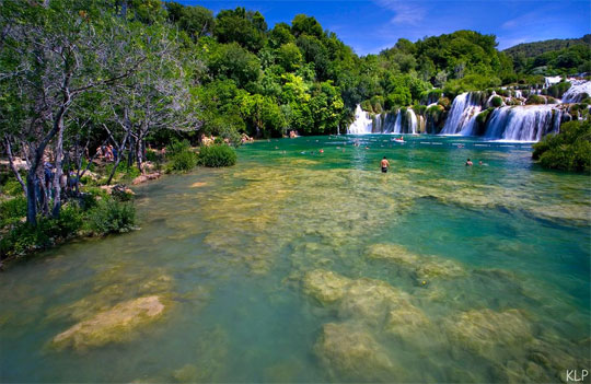Free Competitions: Win &pound;6k, An iPhone 5, A Holiday To Croatia
