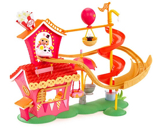 Mini Lalaloopsy Silly Funhouse Park Play Set For £29.99 @ The Toy Shop Mini Lalaloopsy Silly Funhouse Park Play Set For £29.99 @ The Toy Shop