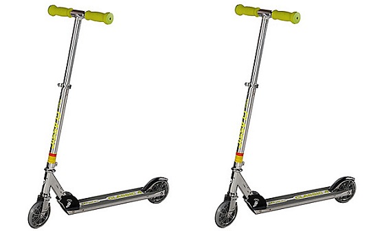 Green JD Bug Classic 4 Scooter For &pound;19.99 @ Halfords