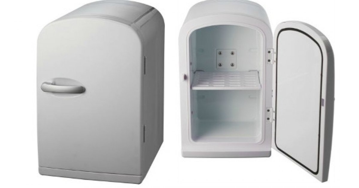 6 Litre White Mini Fridge £29.99 Argos