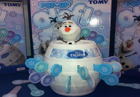 Vestlig Neuropati frygt Pre-order Tomy Pop Up Olaf Game NOW @ Smyths