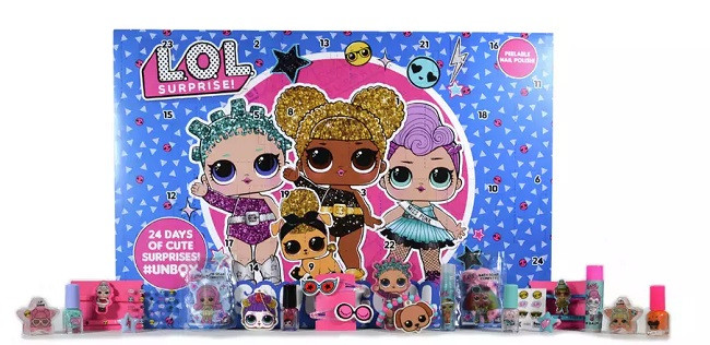 Lol Squad Goals Advent Calendar with contents