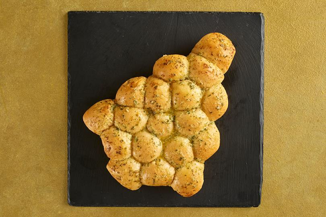 Aldi Have Given A Sneak Peek Of Their Christmas Food For 2021