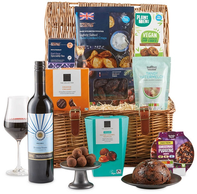 You Can Now Order Aldi Christmas Hampers!