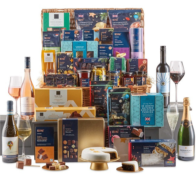You Can Now Order Aldi Christmas Hampers!