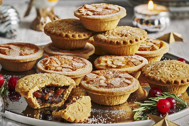 Golden Mince Pies from Tesco