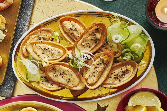 Smoked Salmon and Cracked Black Pepper Shells from Tesco