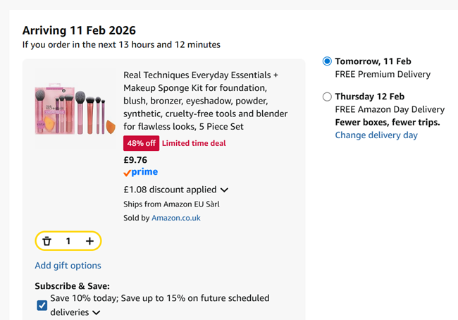 Screenshot showing Real Techniques Everyday Essentials + Makeup Sponge Kit for £9.76 at Amazon
