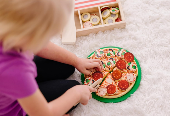 Melissa & Doug Wooden Pizza Party Playset
